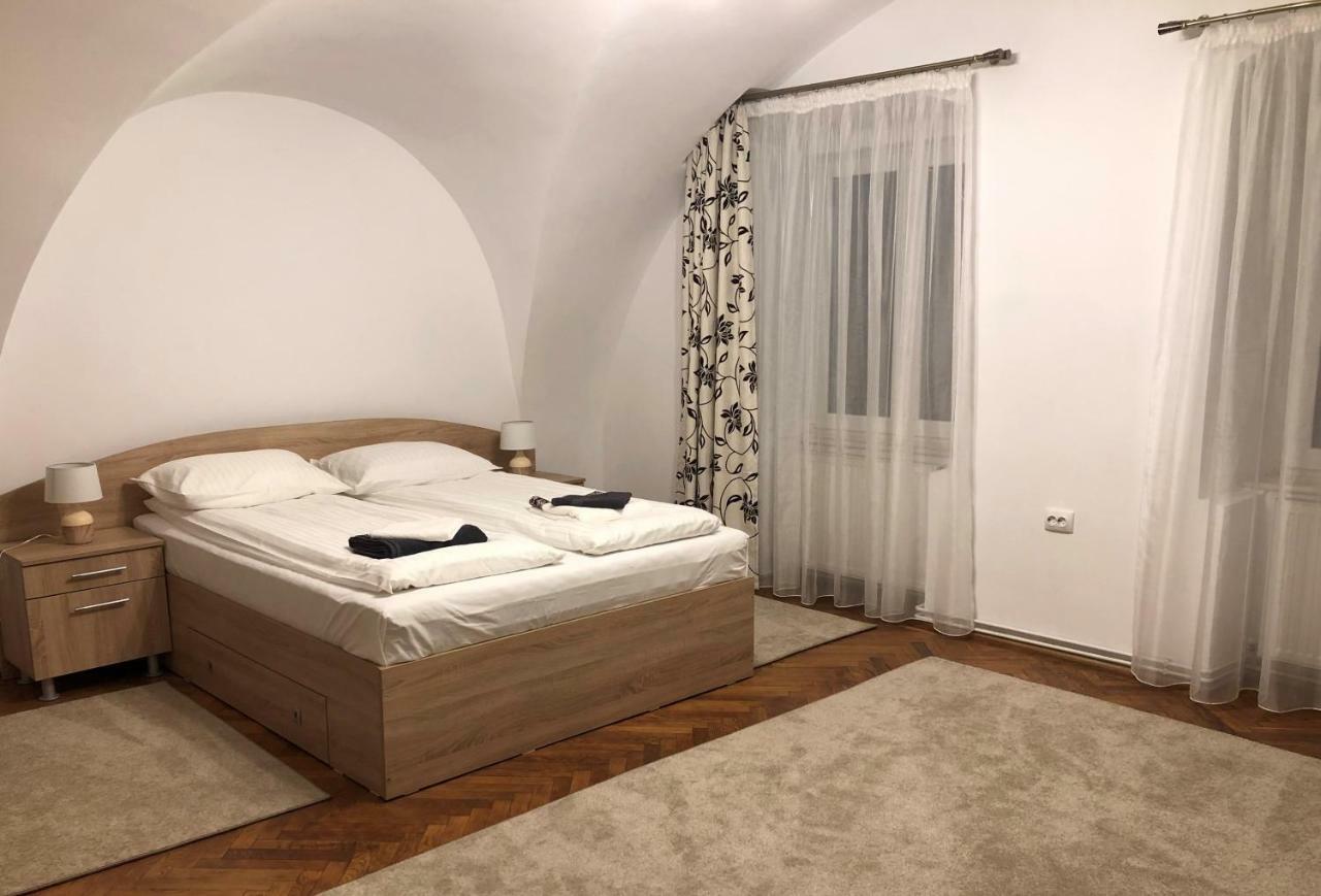 Ferienwohnung Enjoy Hermannstadt Exterior foto